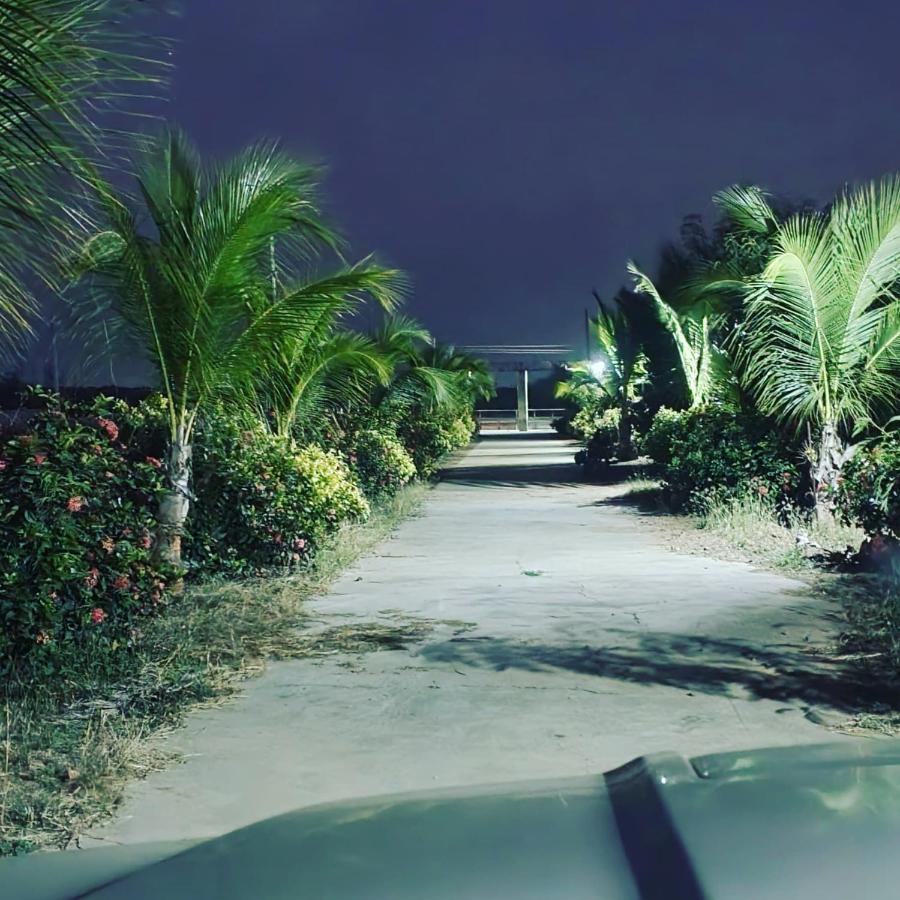 Krishna Farm & Forest Villa Bhuj Exterior photo