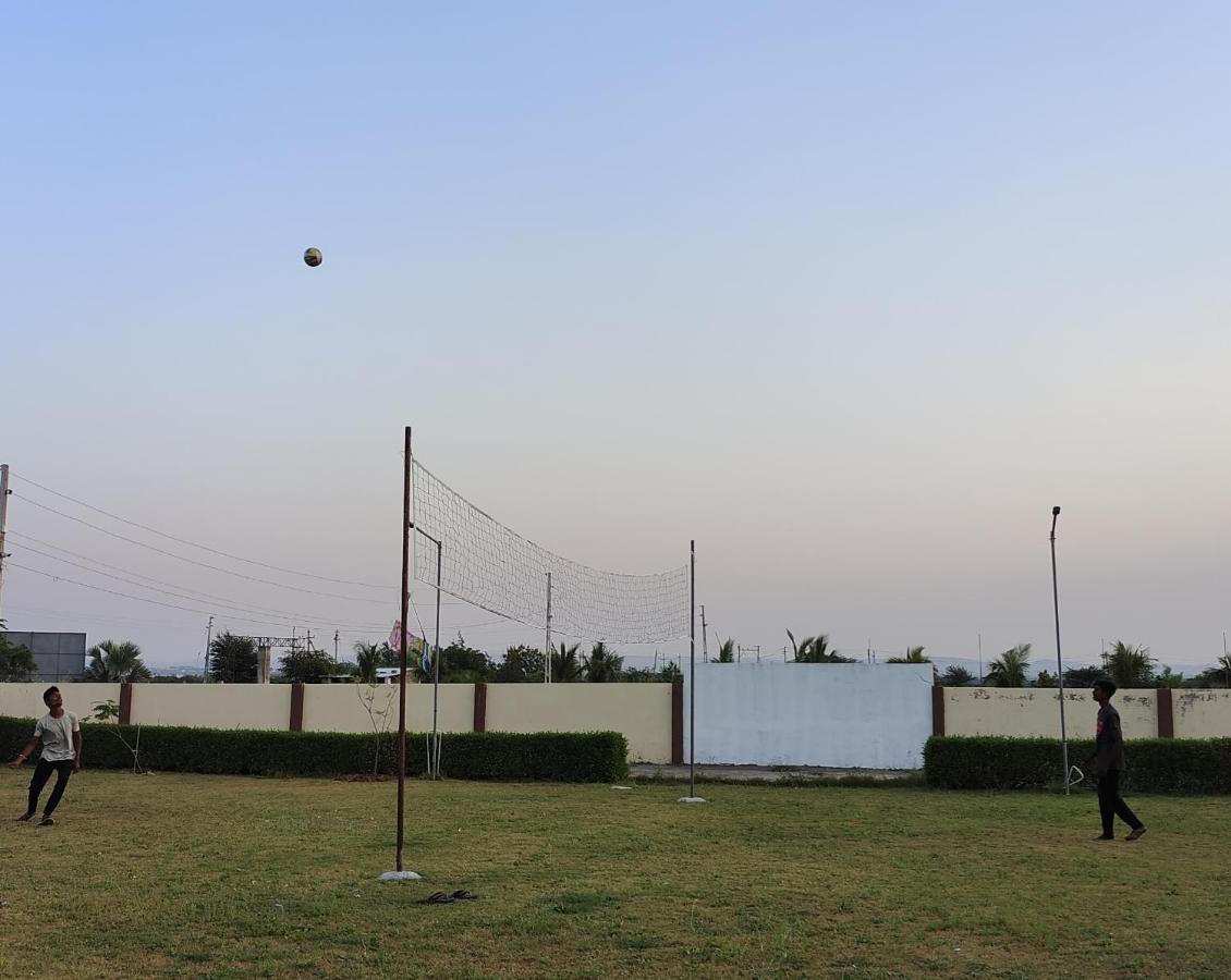Krishna Farm & Forest Villa Bhuj Exterior photo