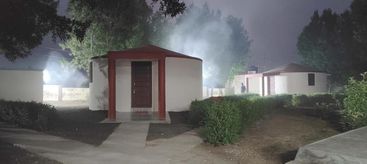 Krishna Farm & Forest Villa Bhuj Exterior photo